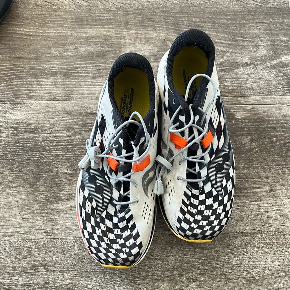 Saucony endorphins Women 9